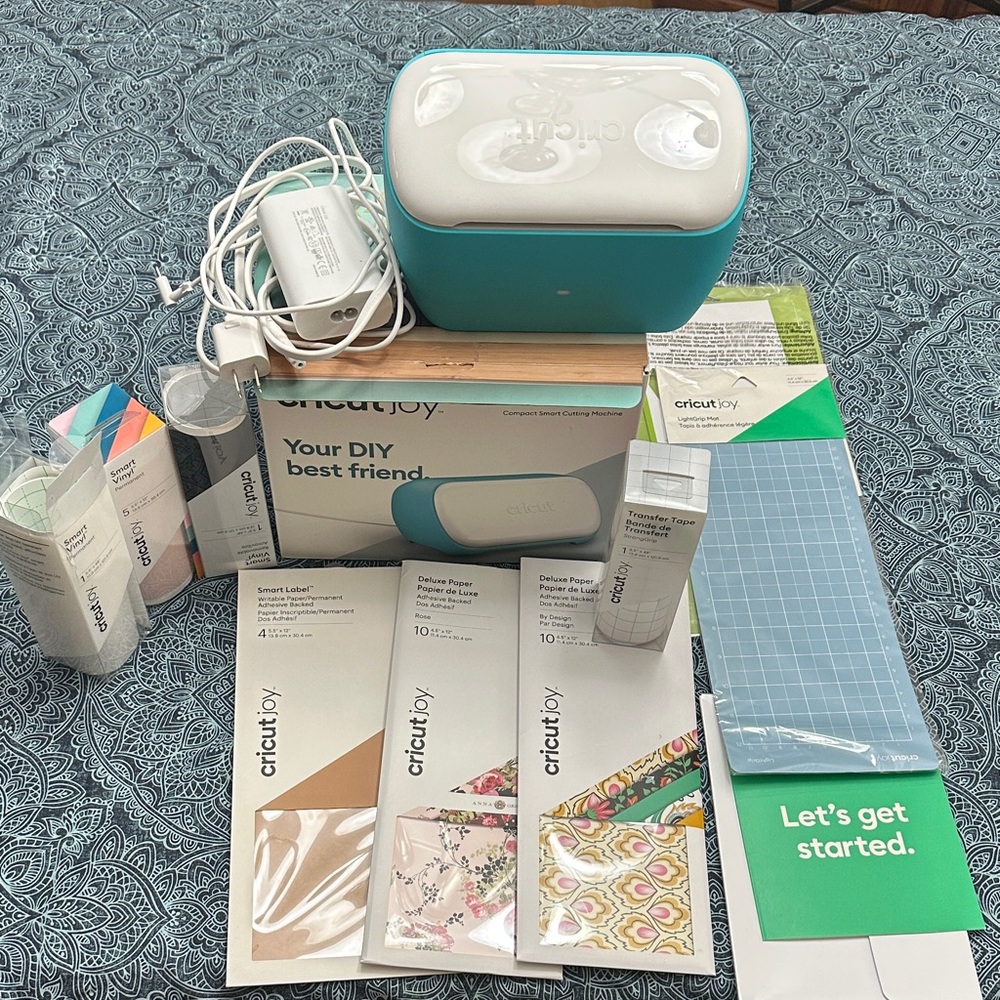 Cricut Joy DIY Machine with Accessories - Teal and White